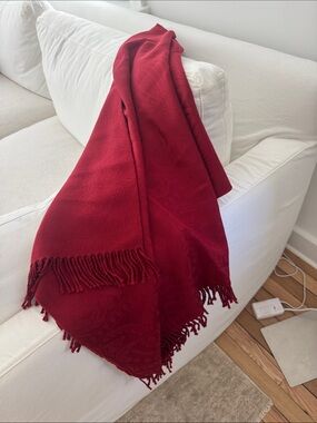 Damask Luxurious Burgundy Red Fringe Throw Blanket - Home Accents